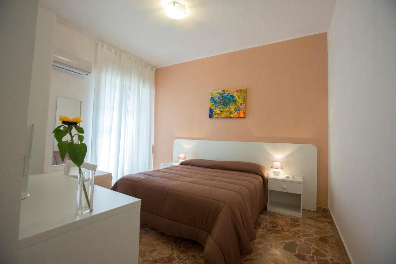 B&B Siracusa Holidays Syracuse Bagian luar foto